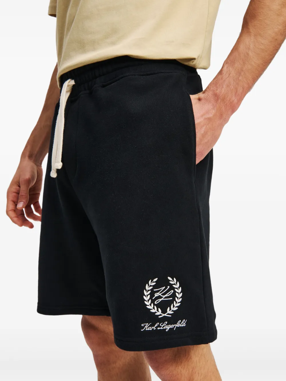Karl Lagerfeld Shorts met geborduurd logo Zwart