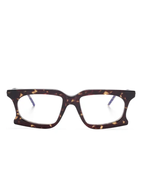 Kuboraum lentes D73