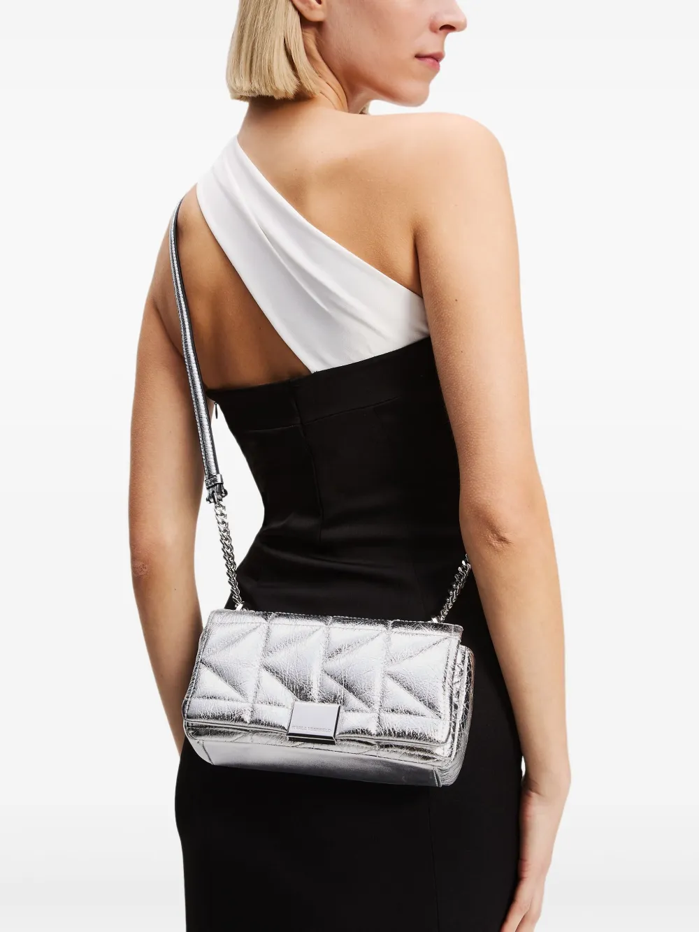 Karl Lagerfeld K Kuilt metallic gewatteerde crossbodytas Zilver