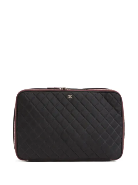 CHANEL Pre-Owned 2000s large Nylon Quilted Laptop case bag