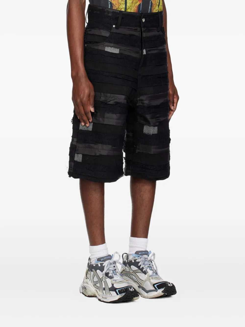 Who Decides War Lace-insert Frayed Shorts In Black