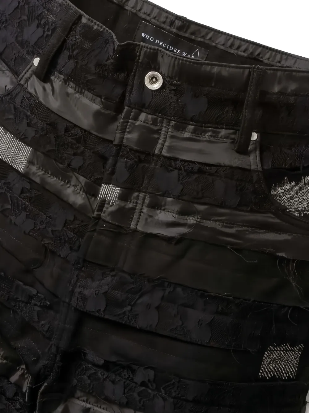 Who Decides War Lace-insert Frayed Shorts In Black