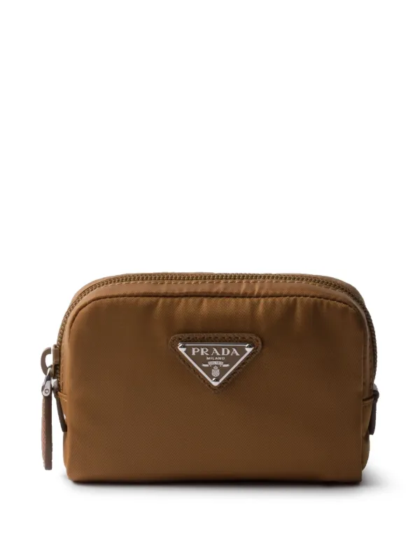 Prada Necessaire Com Placa De Logo | Marrom | FARFETCH BR
