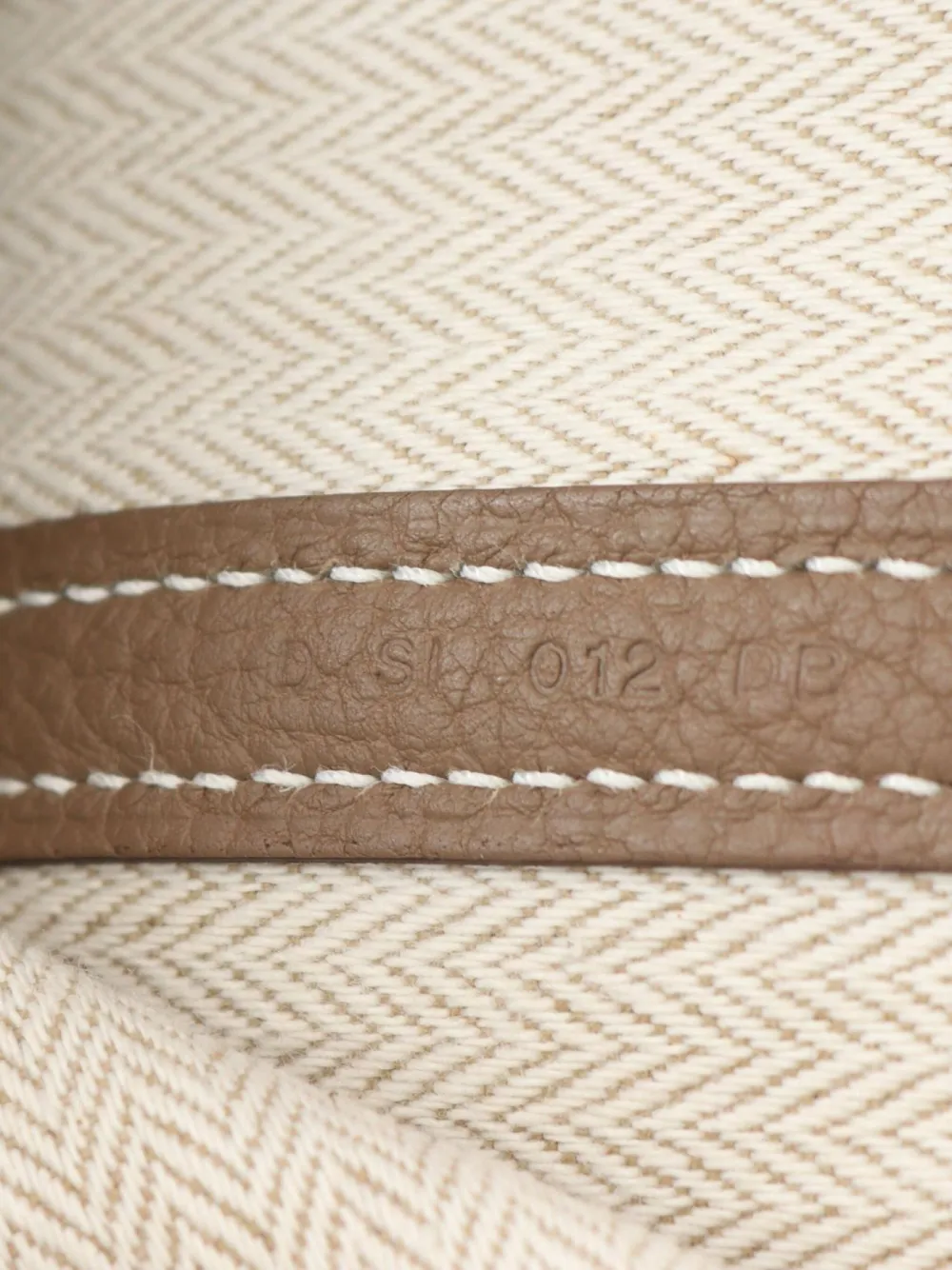 Pre-owned Hermes 2019 Garden Party Pm Handbag In Neutrals