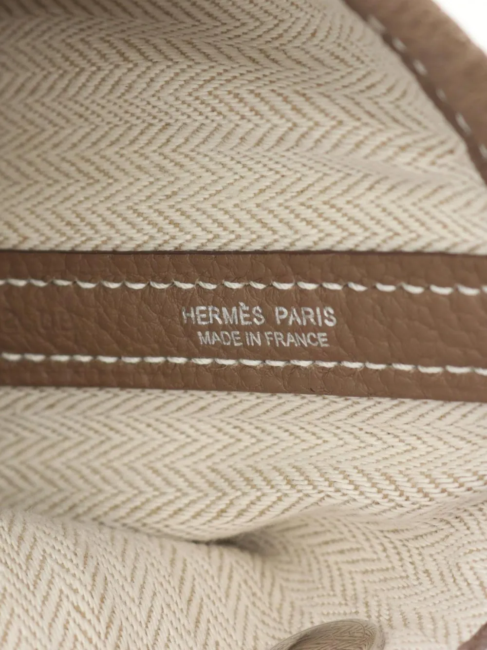 Pre-owned Hermes 2019 Garden Party Pm Handbag In Neutrals