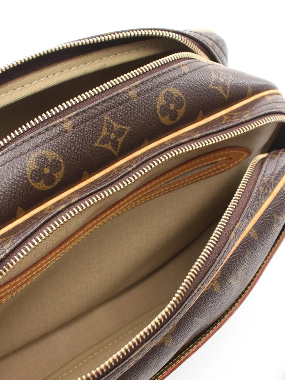 Pre-owned Louis Vuitton 2002 Reporter Pm Handbag In Brown