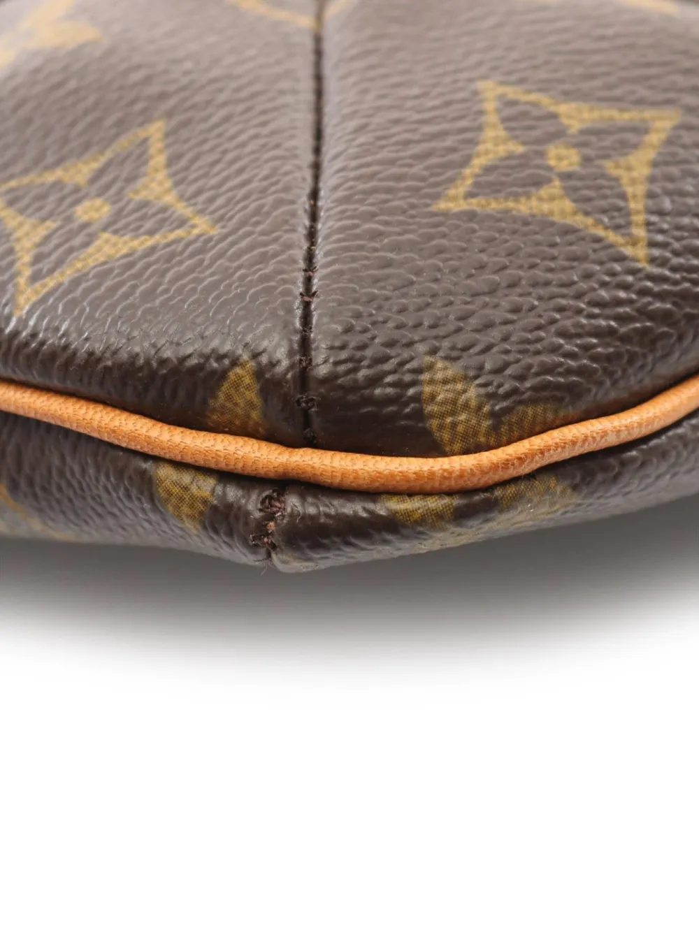 Pre-owned Louis Vuitton 2003 Musette Salsa Handbag In Brown