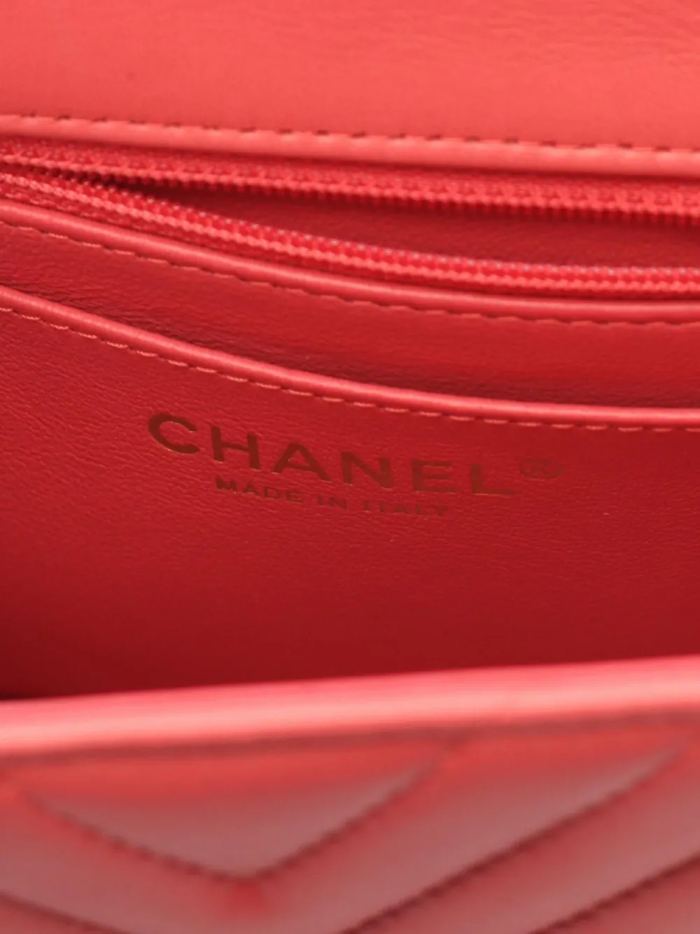 Pre-owned Chanel 2017-2018 V-stitch Shoulder Bag In Pink