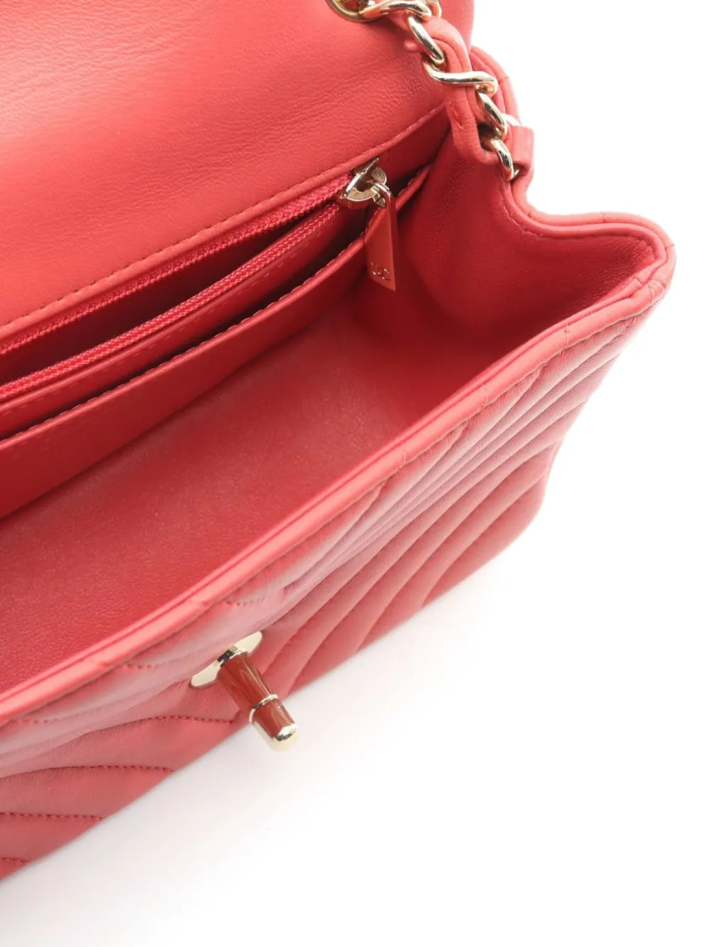 Pre-owned Chanel 2017-2018 V-stitch Shoulder Bag In Pink
