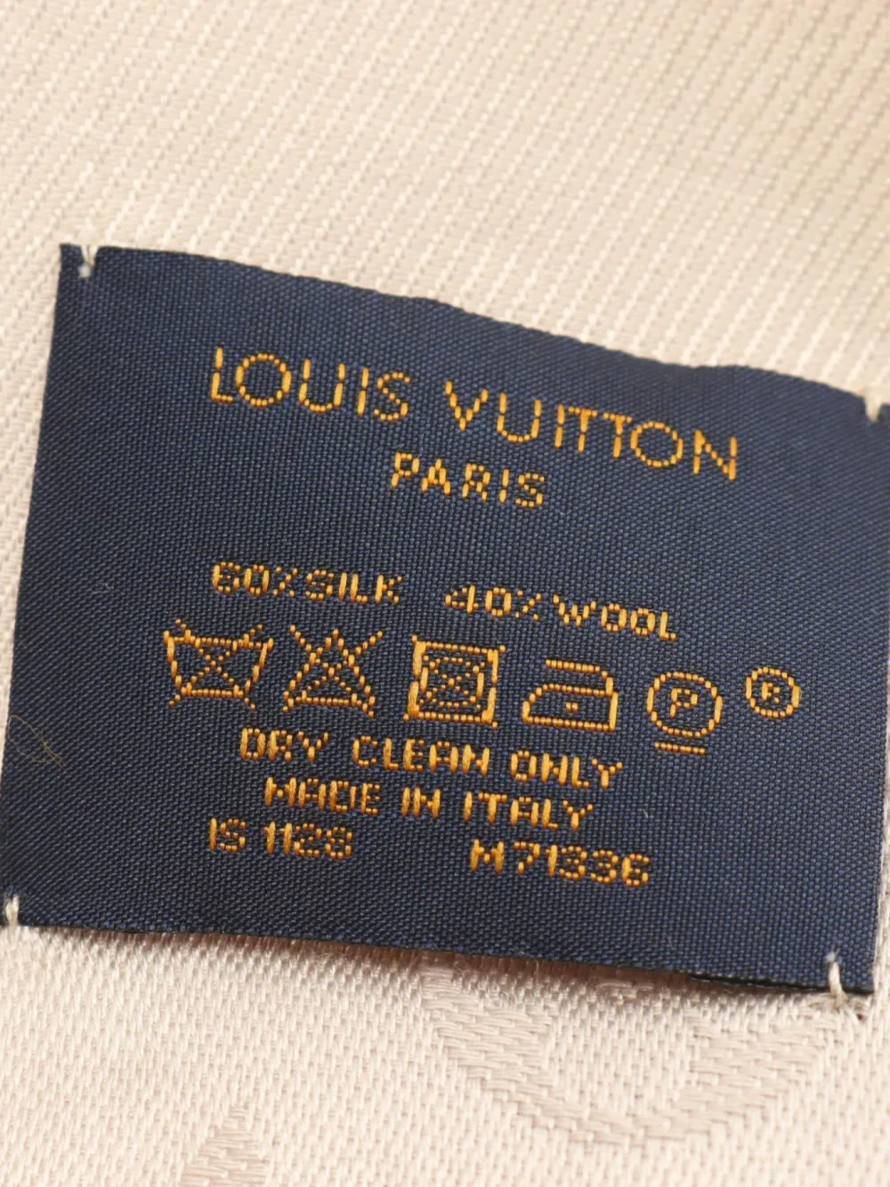 Louis Vuitton Pre-Owned 2018 monogram scarf - Beige