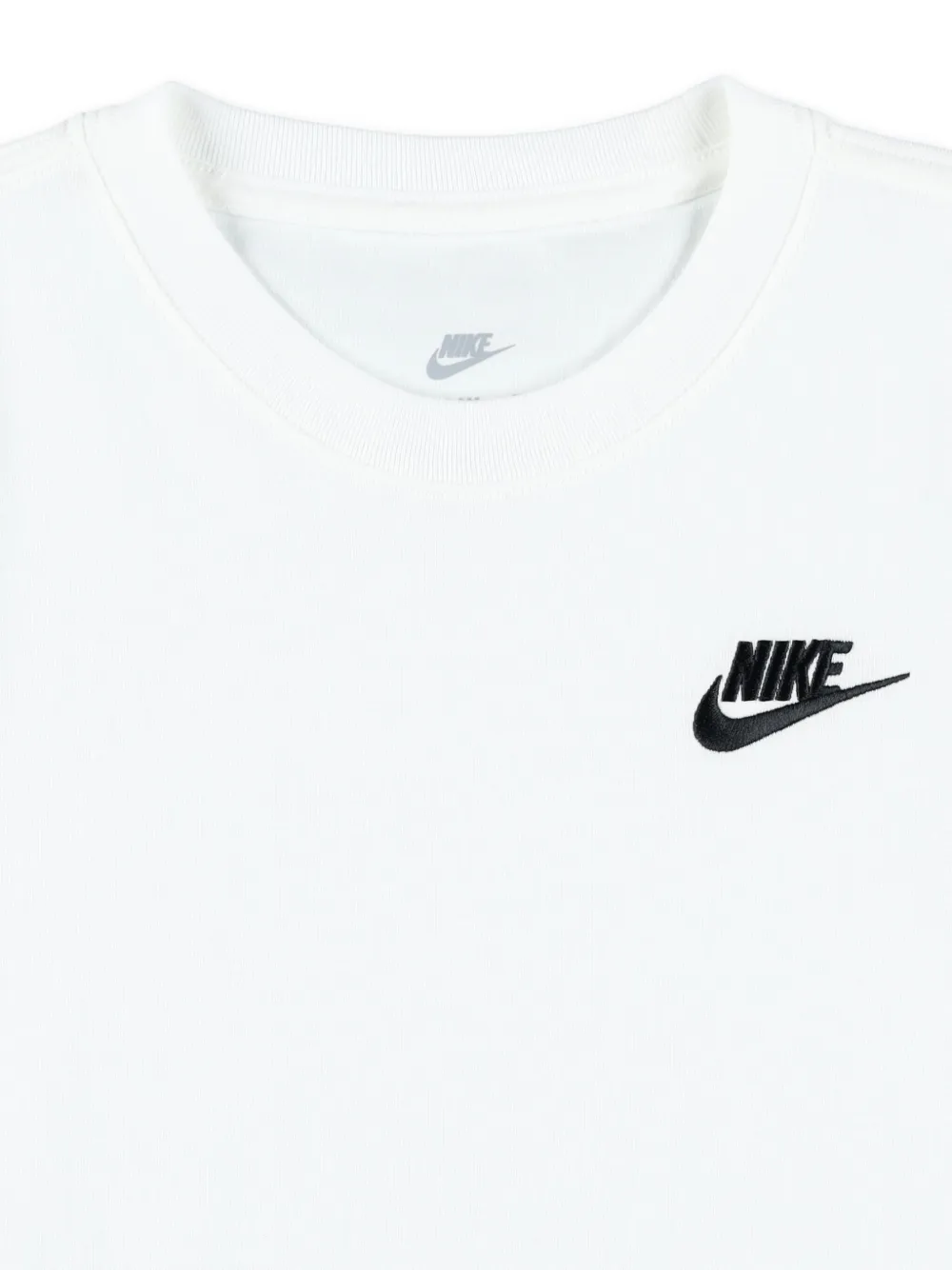 Nike Kids T-shirt met geborduurd logo Wit
