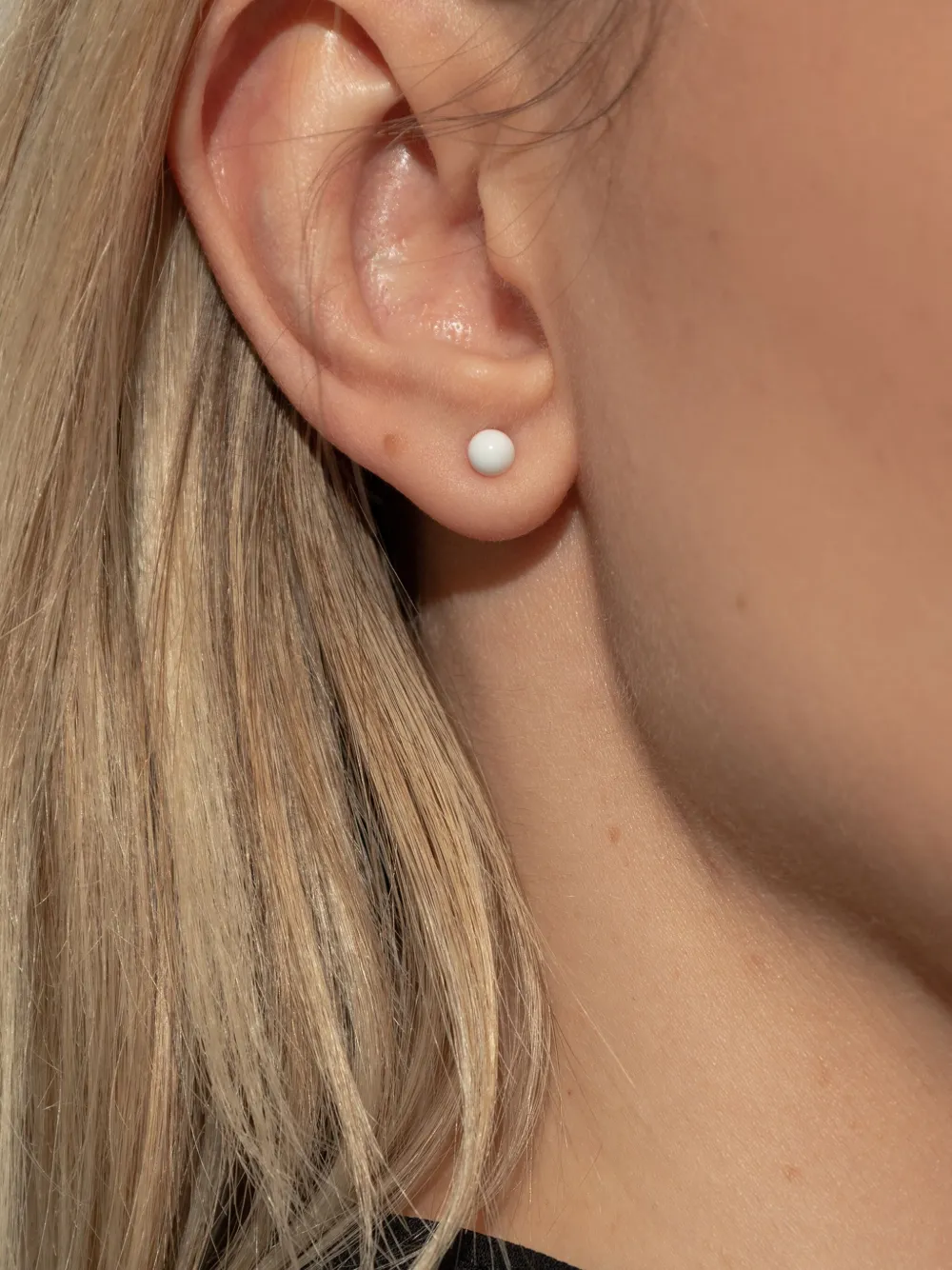 logo-engraved individual earrings (set of four)