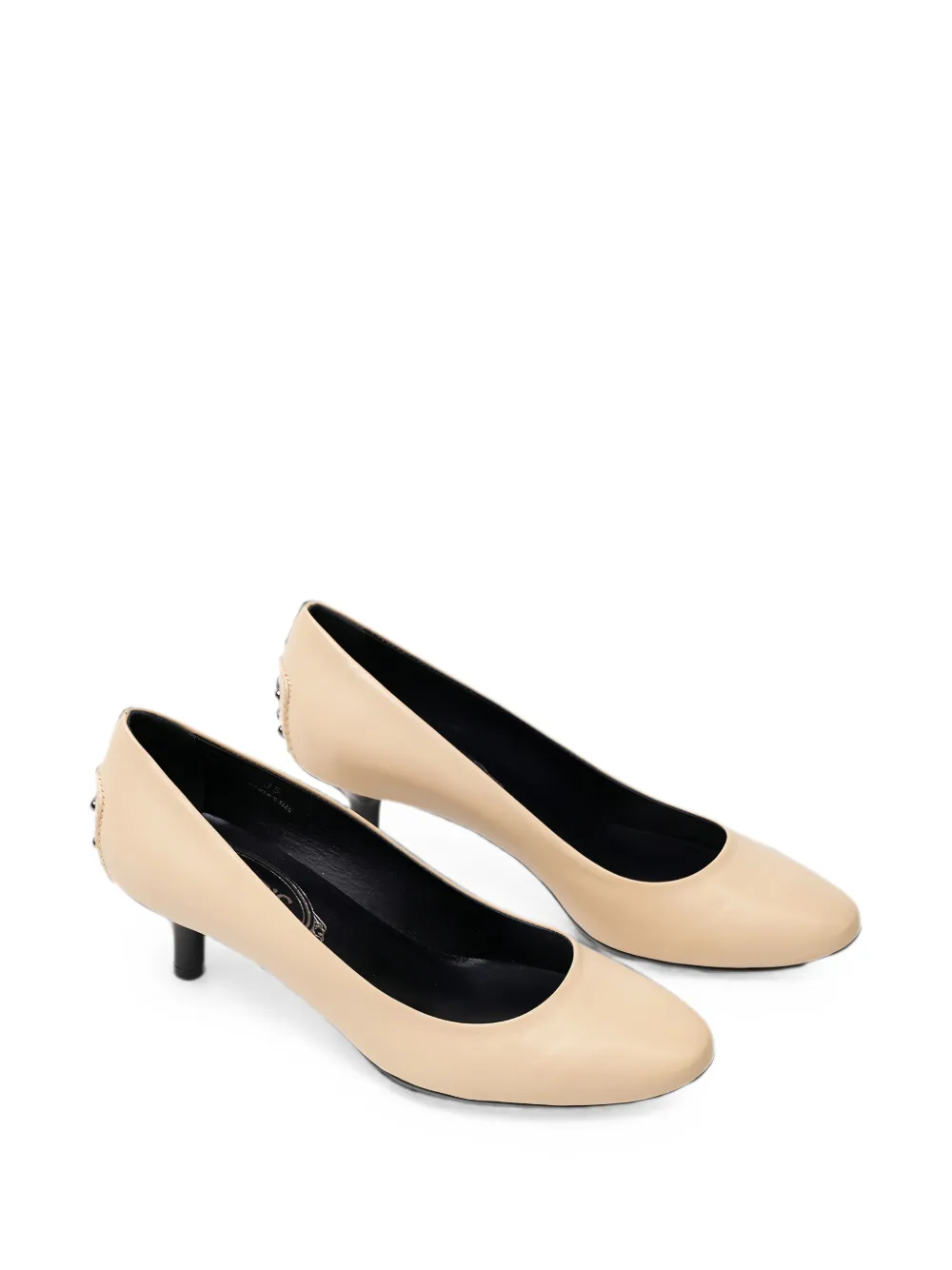 Tod's Gommino-studded pumps Beige