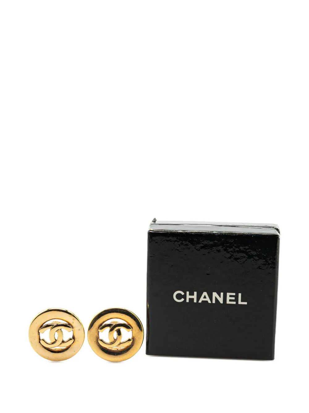 Pre-owned Chanel 20th Century Gold Plated Cc Round Clip On Earrings Costume Earrings