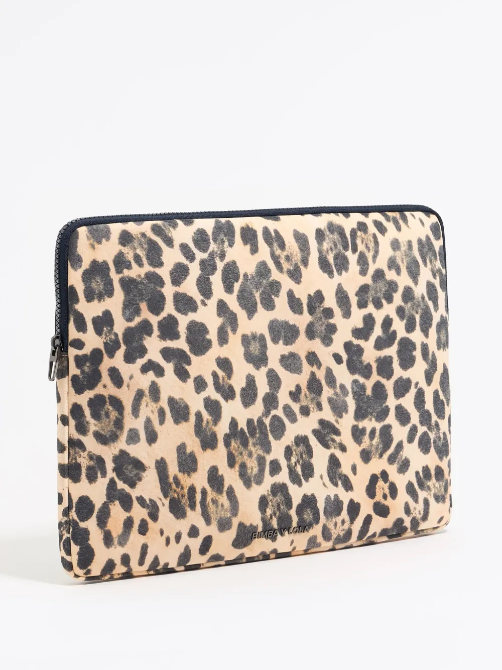 leopard-print laptop sleeve (13.5")