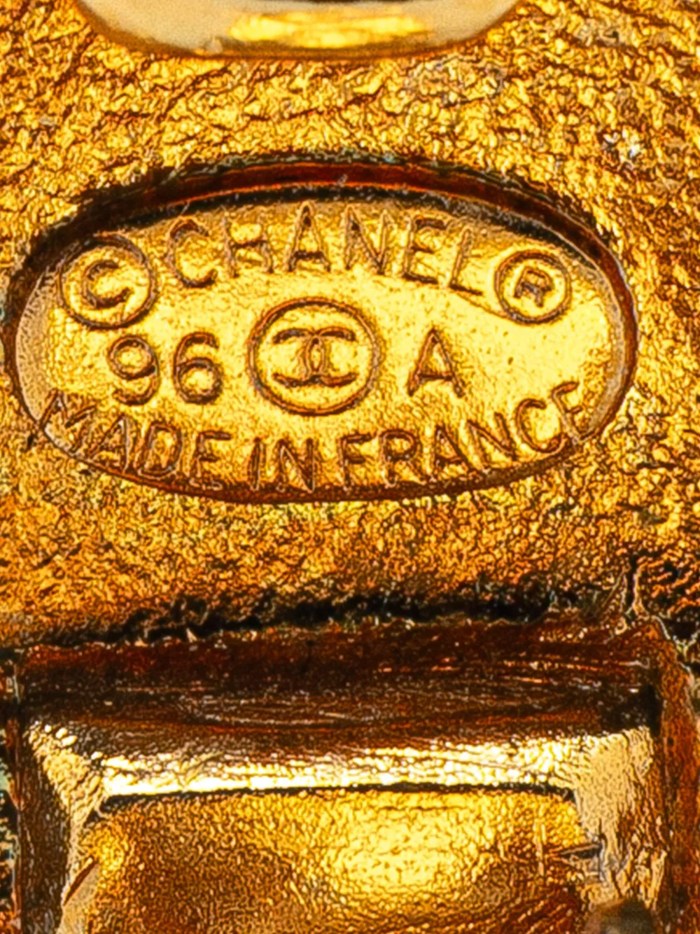 Pre-owned Chanel 1996 Gold Plated Cc Crown Clip On Earrings Costume Earrings