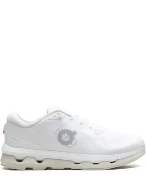 On x Loewe Cloudtilt 