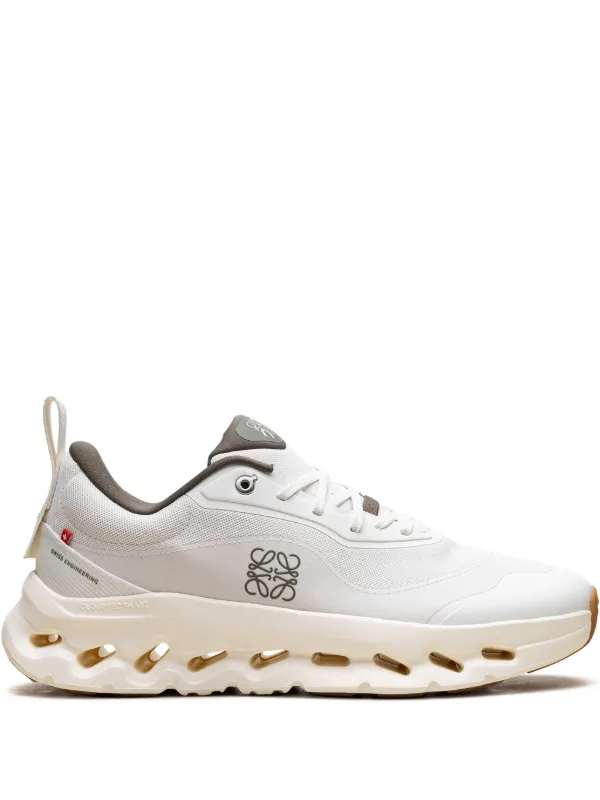 LOEWE x On コラボ スニーカー Cloudtilt 2.0 sneaker LOEWE + ON Cloudtilt 2.0 stretch recycled-knit sneakers