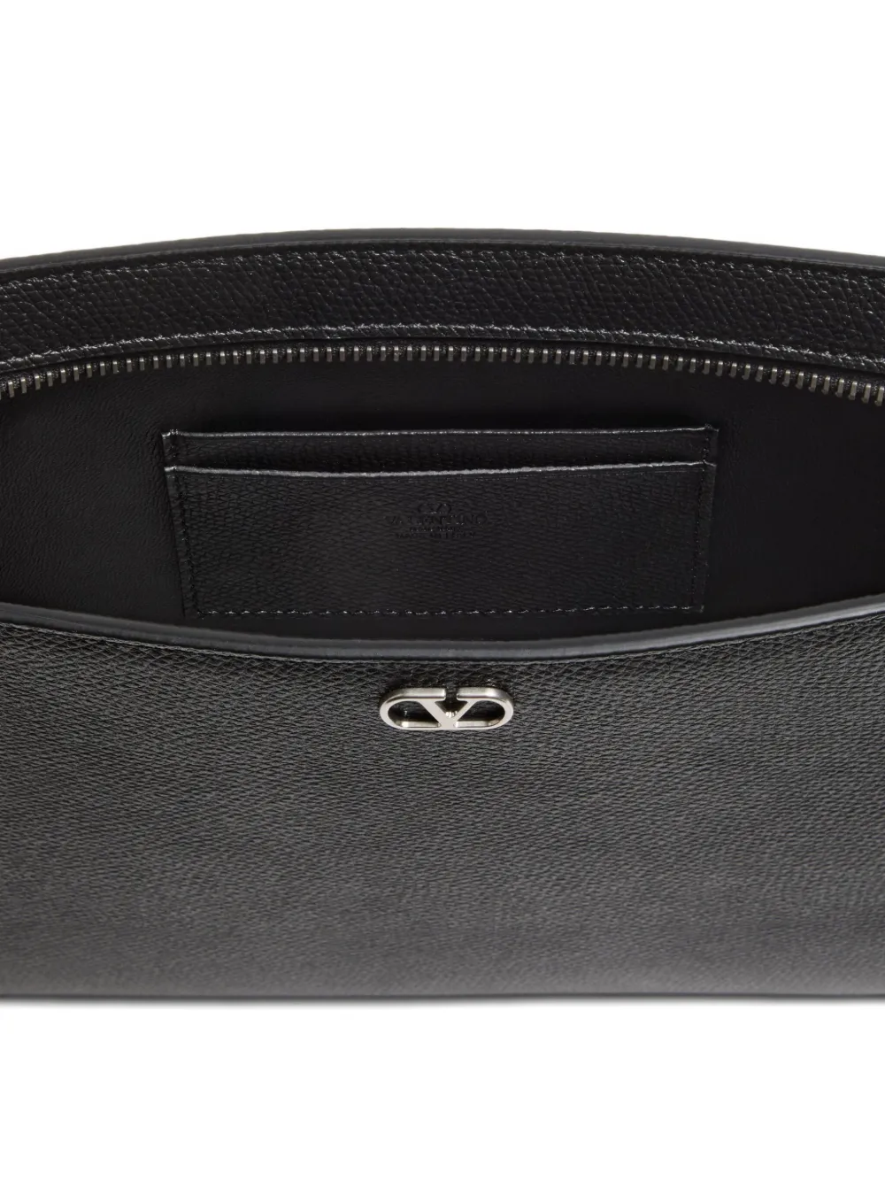Valentino Garavani Vロゴ シグネチャー クラッチバッグ | ブラック