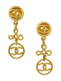 CHANEL Pre-Owned 1995 CC drop clip-on earrings - Gold