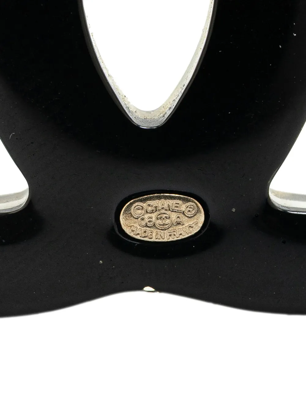Pre-owned Chanel 2006 Cc Resin Faux Pearl Charms Brooch Costume Brooch In Black