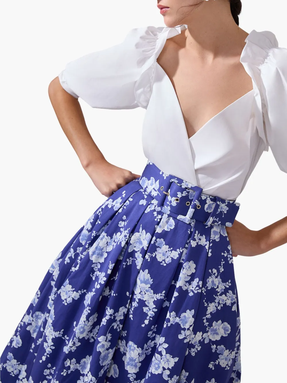 Shop Carolina Herrera Floral-print Midi Skirt