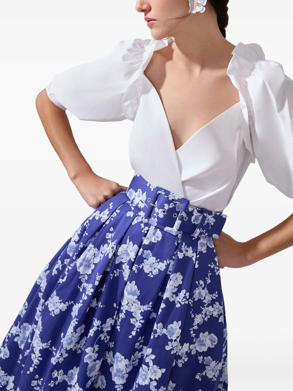 Carolina Herrera Top met gestrikte taille en bisschopmouwen Wit