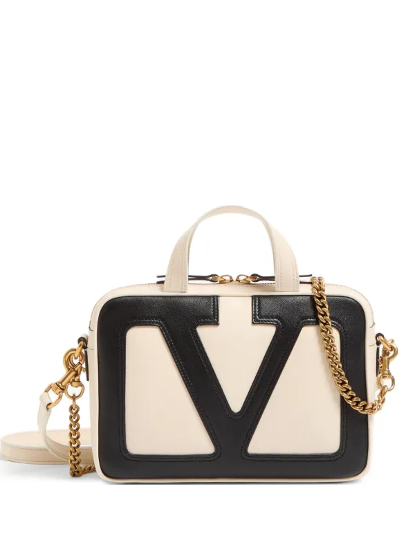 トートバッグ Valentino Garavani Large Viva Superstar bag in butter white/ 29298860_58449466_600.jpg