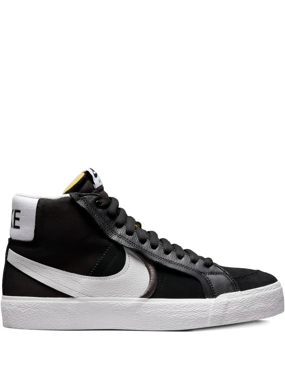 Nike SB Zoom Blazer Mid Premium Plus "Black White" sneakers Zwart