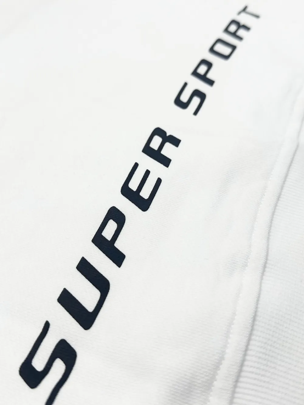 Mostly Heard Rarely Seen 8-Bit Super Sport hoodie Wit
