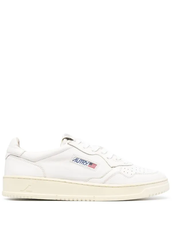 ★関税込★Autry★MEDALIST LOW GOAT LEATHER SNEAKERS★ 29301191_58448819_600.jpg