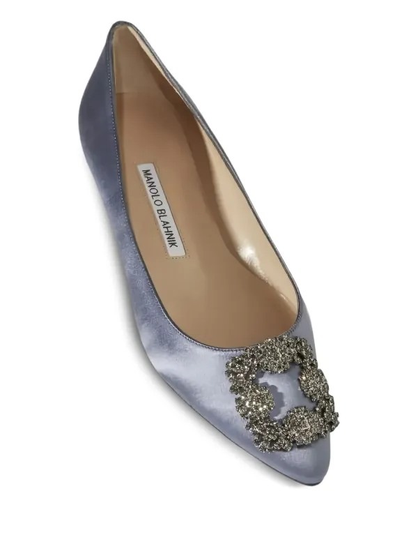 Manolo Blahnik ビジュー フラットシューズ | ブルー | FARFETCH JP