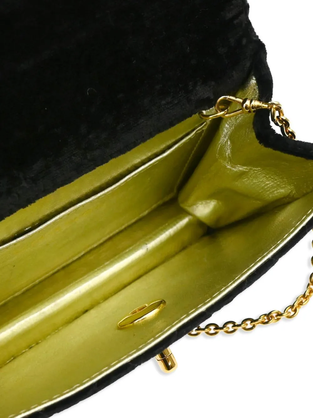 Pre-owned Chanel 1997 Cc Turn-lock Velvet Shoulder Bag In Black