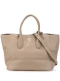 Prada Pre-Owned 2010-2024 Vitello Daino Open Convertible Tote satchel - Brown