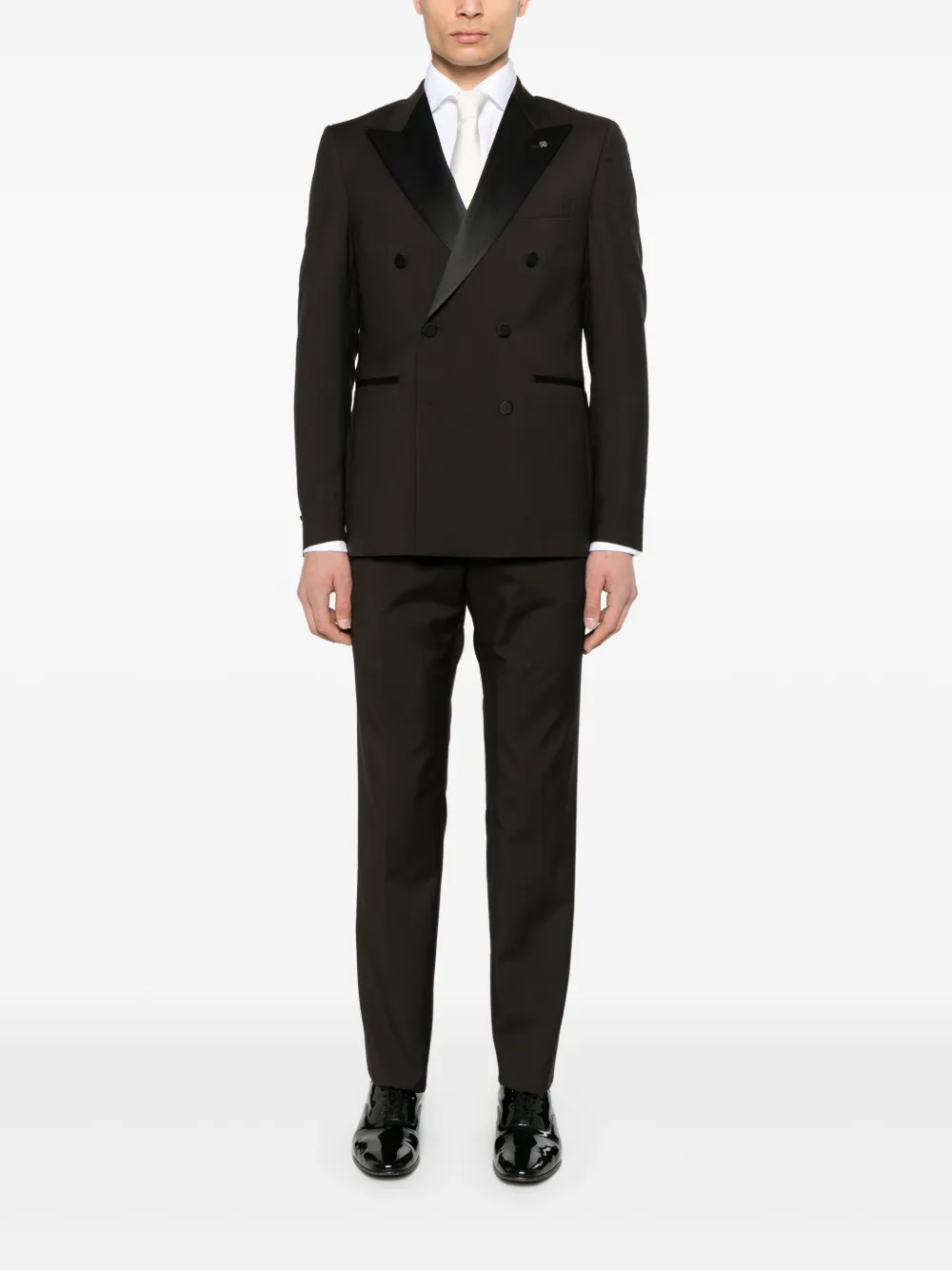 Tagliatore traje con botones | Trajes con doble botonadura | Image 2