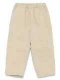 Douuod Kids logo-patch trousers - Neutrals