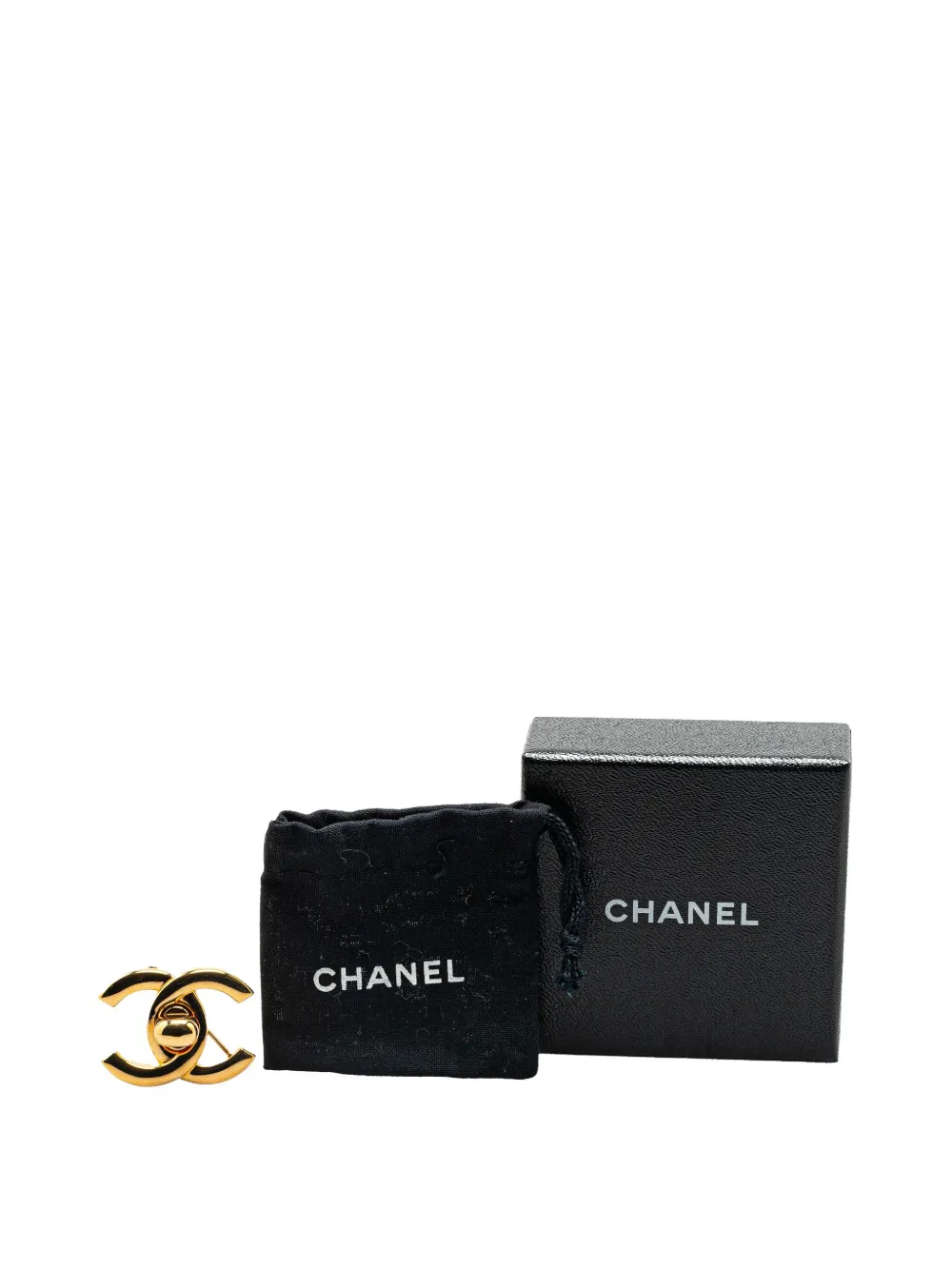Pre-owned Chanel 1997 Gold Plated Cc Turn-lock Brooch Costume Brooch In 金色