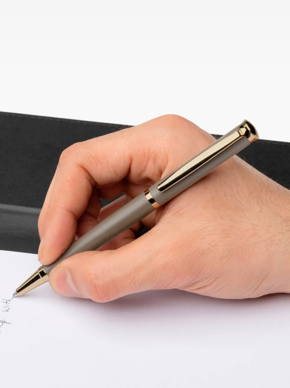 Hugo Boss Sophisticated Pen In 灰色