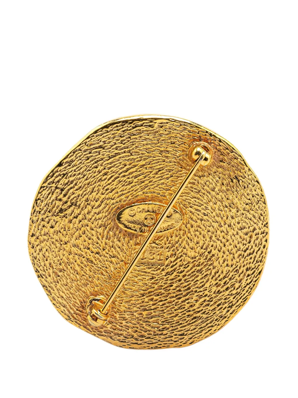 Pre-owned Chanel 1970-1980 Gold Plated 31 Rue Cambon Round Brooch Costume Brooch In 金色