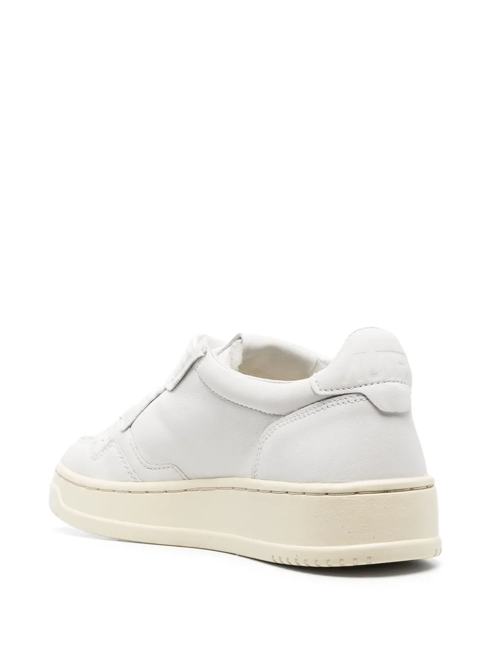 Autry Medalist Low WMNS "Goat White"