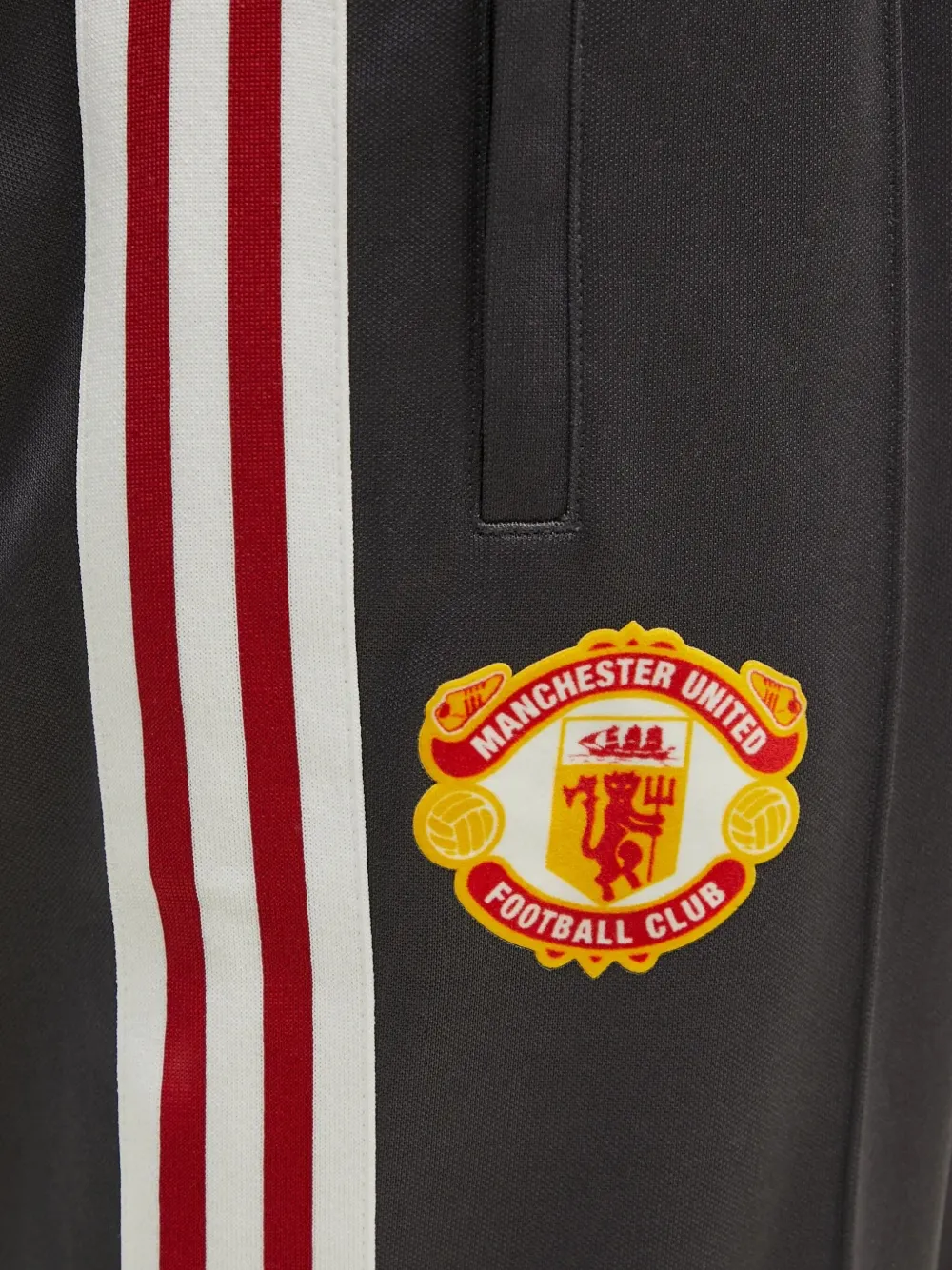 adidas Broek met zijstreep Grijs
