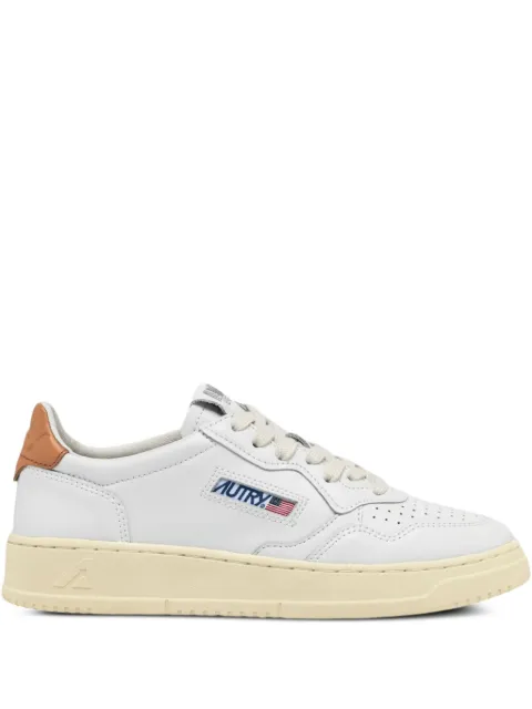 Autry tenis Medalist Low WMNS White/Sandstorm