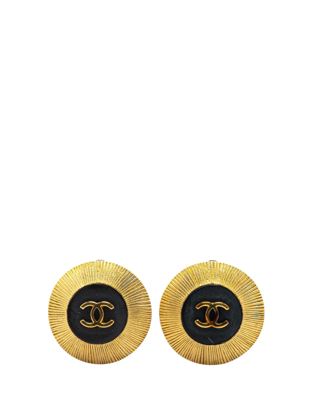Pre-owned Chanel 1995 Gold Plated Cc Button Clip On Earrings Costume Earrings In 金色