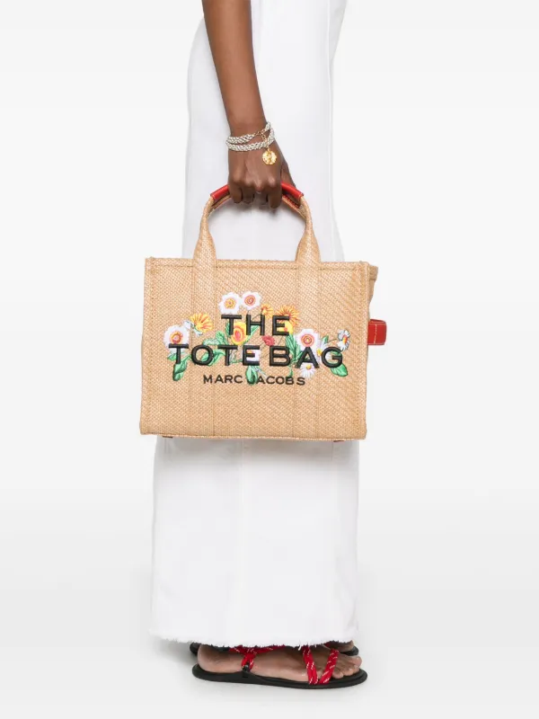 Marc Jacobs Medium The Daisy Tote Bag | Neutrals | FARFETCH