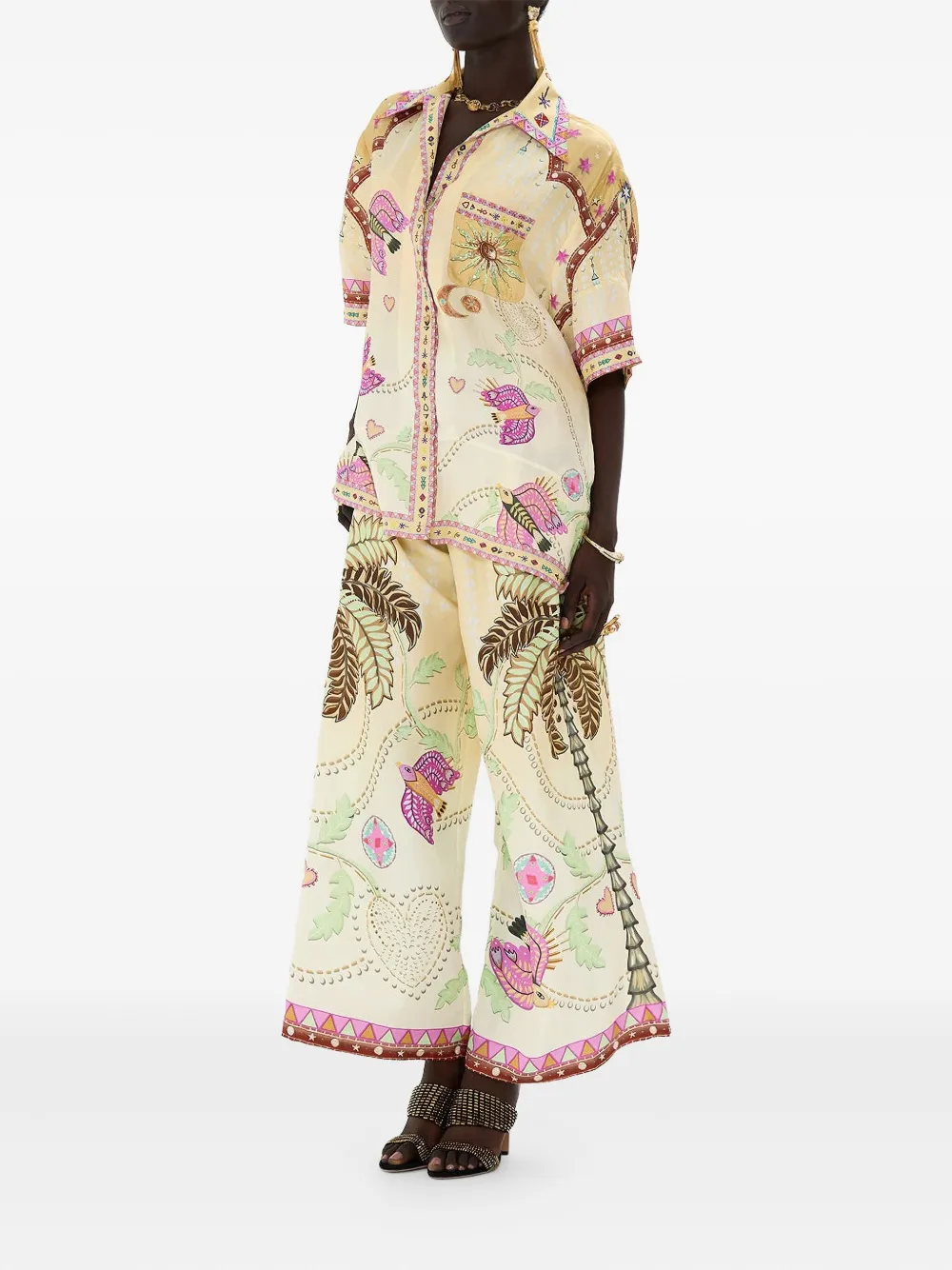 Camilla Aswan blouse met abstracte print Beige