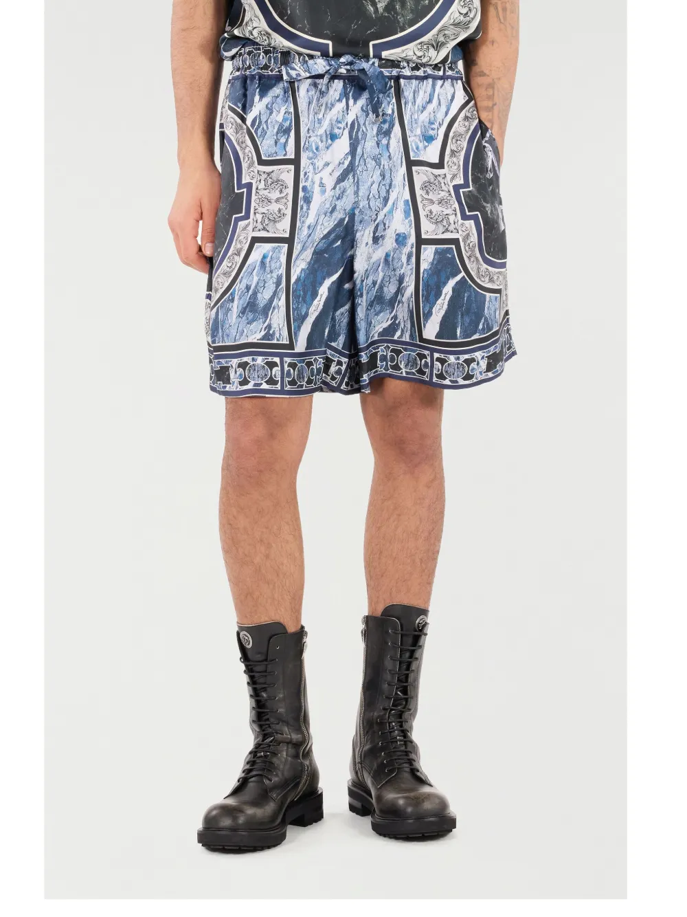 Roberto Cavalli Shorts met abstracte print Blauw