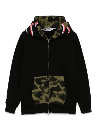 A BATHING APE®