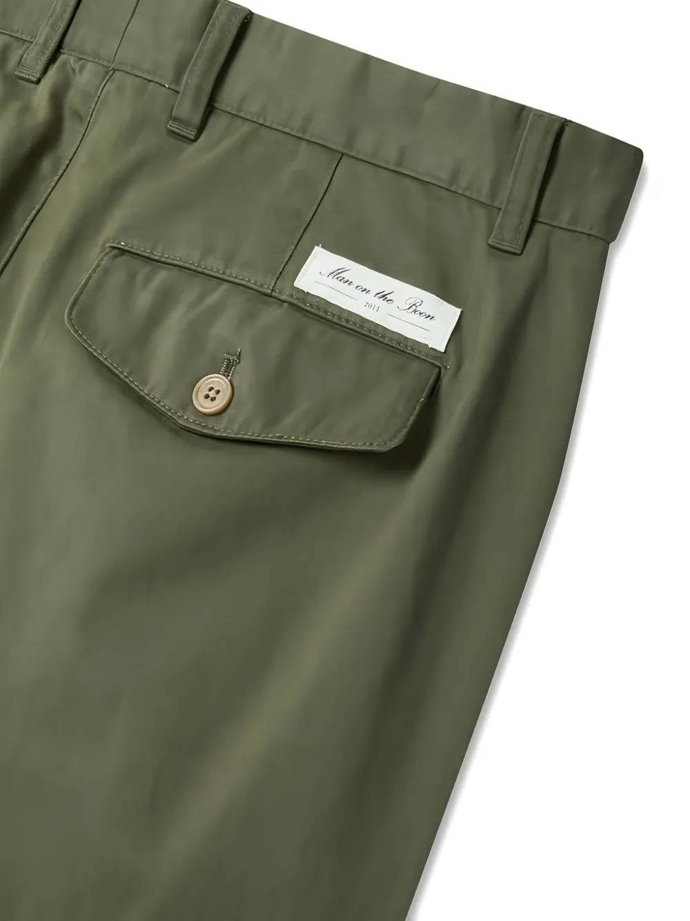 Man On The Boon. Chino shorts Groen