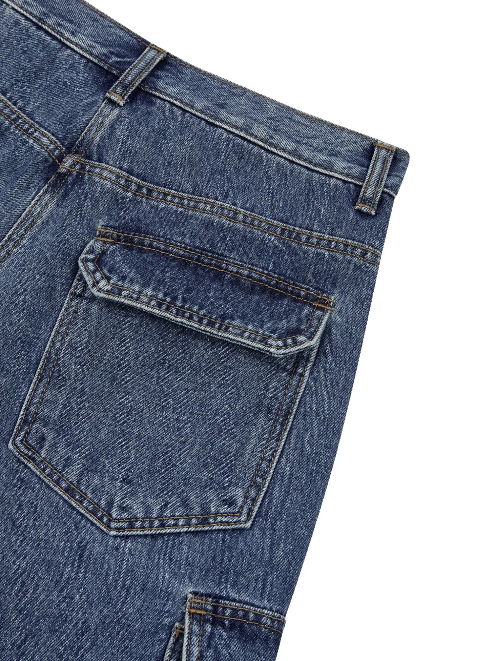 Studio Tomboy Cargo Shorts In Blue