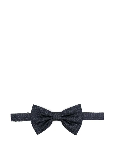 Lady Anne silk bow tie